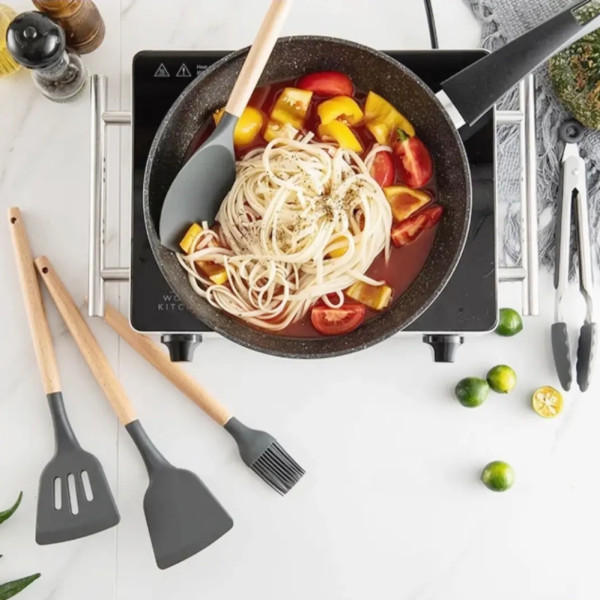 Набір кухонного приладдя силіконовий 12 предметів Kitchen&dining кухонне начиння лопатки для кухні Сірий