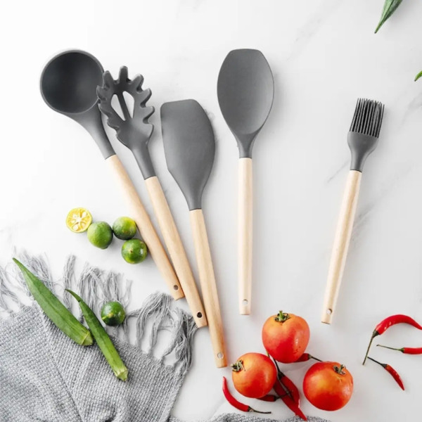 Набір кухонного приладдя силіконовий 12 предметів Kitchen&dining кухонне начиння лопатки для кухні Сірий