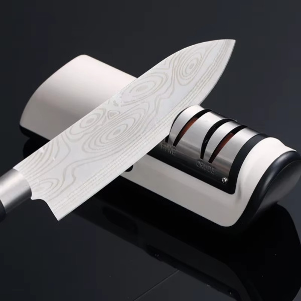 Электрическая точилка для ножей от USB Автоматическая точилка для кухонных ножей Ножеточка домашняя Электрическая точилка для ножей от USB Автоматическая точилка для кухонных ножей Ножеточка домашняя