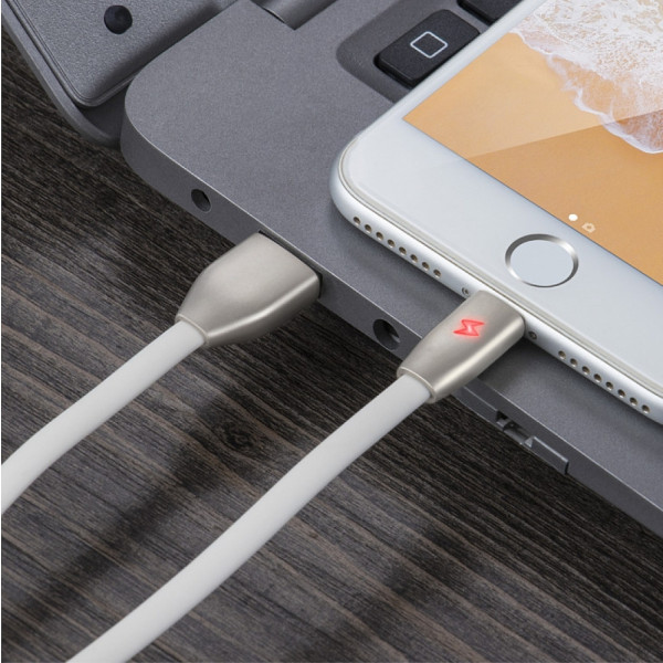 Кабель USB Lightning для зарядки гаджетов и передачи данных 1м провод с функцией быстрой зарядки 2.4A Кабель USB Lightning для зарядки гаджетов и передачи данных 1м провод с функцией быстрой зарядки 2.4A