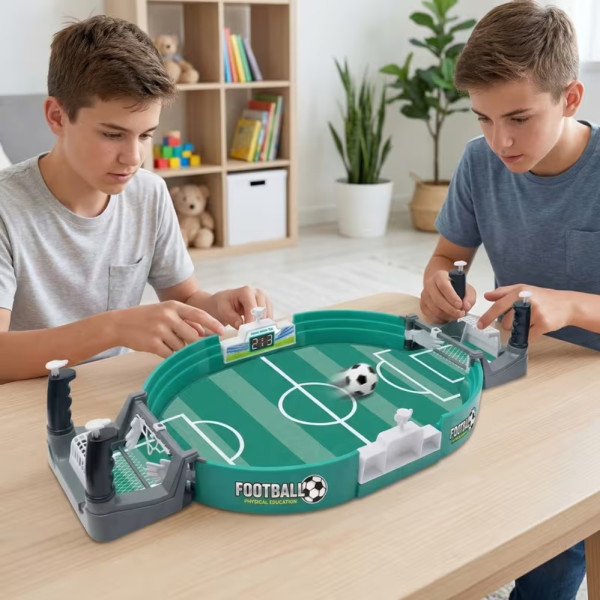 Футбол настольная игра для детей портативная Football Battle складной мини-футбол с 2 мячами