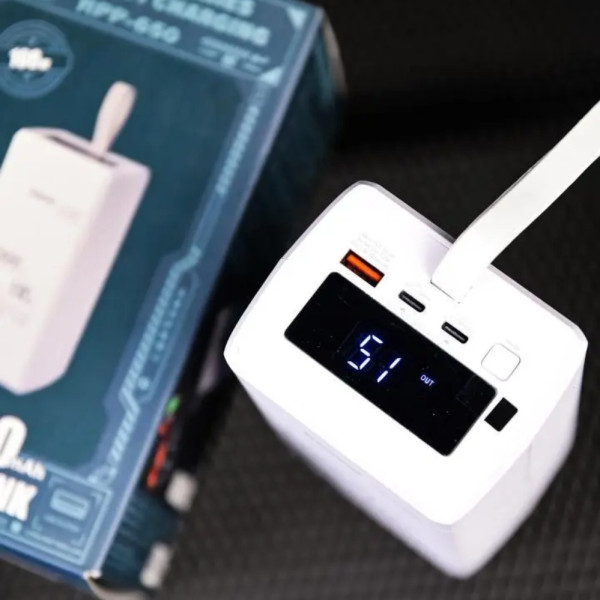 Повербанк для ноутбука Remax RPP-650 100w быстрая зарядка 60000 mAh Power bank зарядное устройство для гаджетов с дисплеем Повербанк для ноутбука Remax RPP-650 100w быстрая зарядка 60000 mAh Power bank зарядное устройство для гаджетов с дисплеем