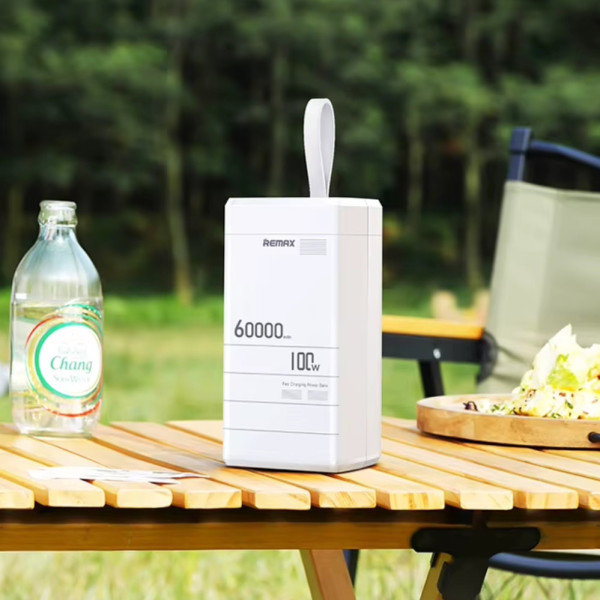 Повербанк для ноутбука Remax RPP-650 100w быстрая зарядка 60000 mAh Power bank зарядное устройство для гаджетов с дисплеем Повербанк для ноутбука Remax RPP-650 100w быстрая зарядка 60000 mAh Power bank зарядное устройство для гаджетов с дисплеем