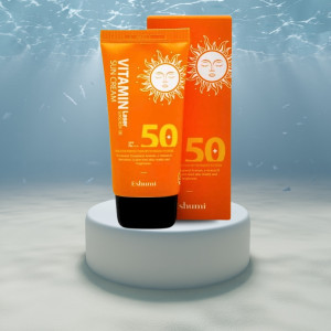 Сонцезахисний крем з вітамінами Eshumi Vitamin Laser SPF 50+