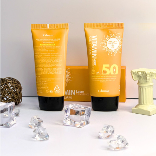 Солнцезащитный крем с витаминами Eshumi Vitamin Laser SPF 50+ Солнцезащитный крем с витаминами Eshumi Vitamin Laser SPF 50+