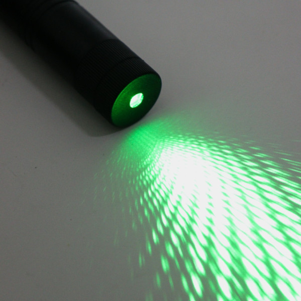 Лазерная указка Laser Рointer 303 с зеленым лучом портативный лазер указатель лазерная проекция