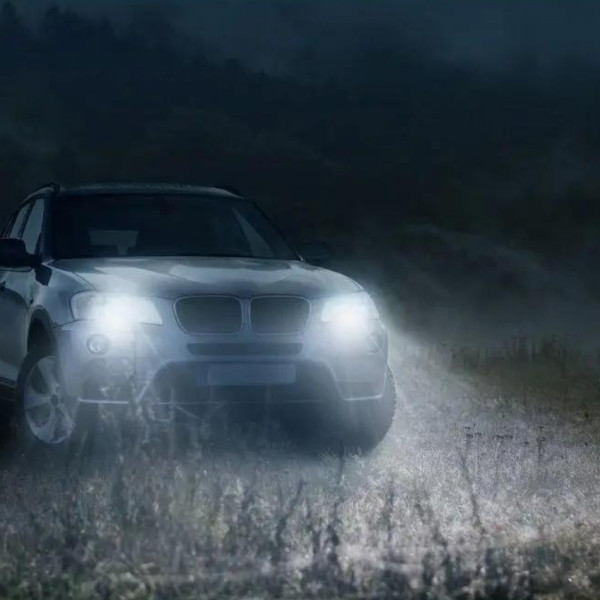 Светодиодные автолампы в фары X3 H1 Автомобильные LED лампы 2 шт в комплекте