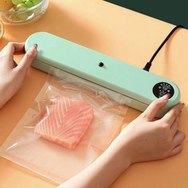 Бытовой вакууматор Vacuum Sealer автоматический аппарат для упаковки продуктов вакуумный упаковщик Бытовой вакууматор Vacuum Sealer автоматический аппарат для упаковки продуктов вакуумный упаковщик