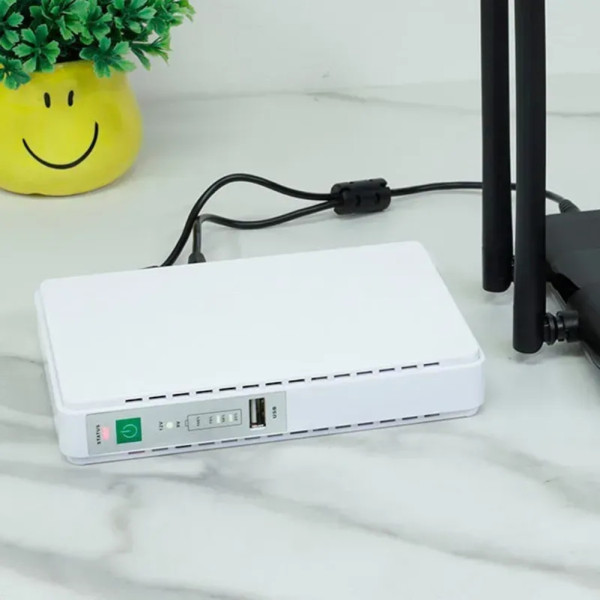 Источник бесперебойного питания 10400mAh JIAGENG 304 для роутера камеры модема ИБП повербанк 9V/12V
