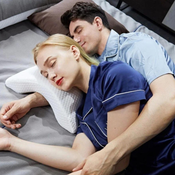 Ортопедическая Подушка туннель с памятью Memory Foam Pillow с тоннелем для руки для шеи с пеной Белая