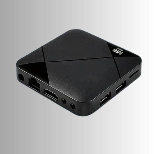 Игровая ТВ приставка консоль M8 mini 4K к Android телевизору с встроенным эмулятором ретро игр и джойстиками Игровая ТВ приставка консоль M8 mini 4K к Android телевизору с встроенным эмулятором ретро игр и джойстиками