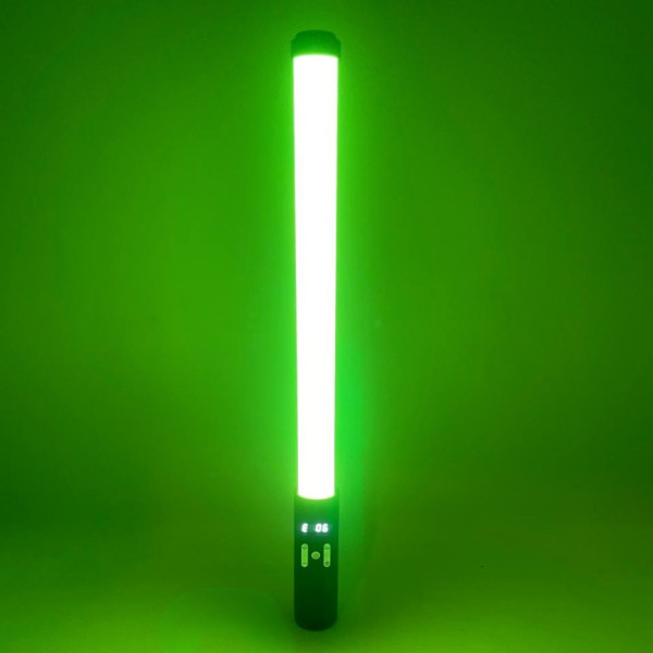 Светодиодная лампа меч аккумуляторная RGB Light Stick разноцветная палка с пультом для фото и видеосъёмки Светодиодная лампа меч аккумуляторная RGB Light Stick разноцветная палка с пультом для фото и видеосъёмки