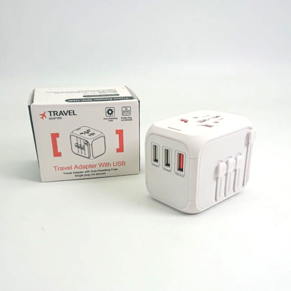 Универсальный адаптер для путешествий и дома сетевой USB Travel Adapter переходник для розеток Белый Универсальный адаптер для путешествий и дома сетевой USB Travel Adapter переходник для розеток Белый