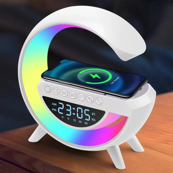 Ночник с беспроводной зарядкой часами и будильником аккумуляторная Bluetooth колонка радио RGB светильник