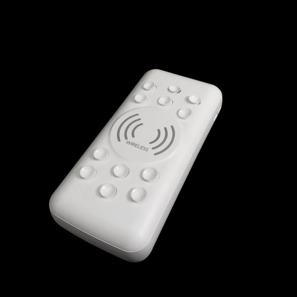 Портативная беспроводная зарядка 20000 mAh для Type-C/micro USB/ Lightning Повербанк беспроводной на 20000