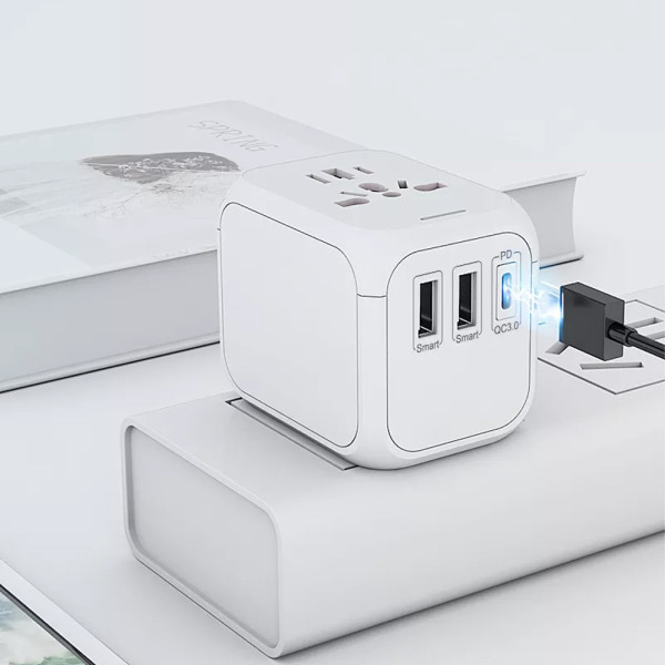 Универсальный адаптер для путешествий и дома сетевой USB Travel Adapter переходник для розеток Белый Универсальный адаптер для путешествий и дома сетевой USB Travel Adapter переходник для розеток Белый