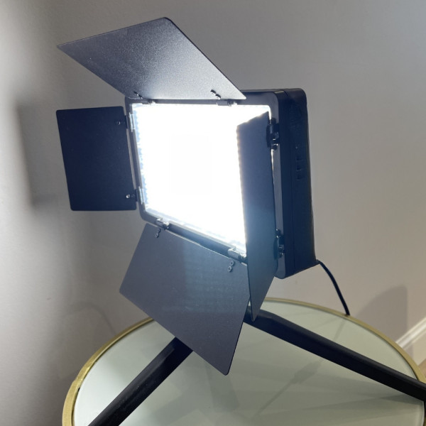 Прямоугольная LED лампа RL-900 светодиодная с пультом профессиональный видеосвет для фото и видео съемки