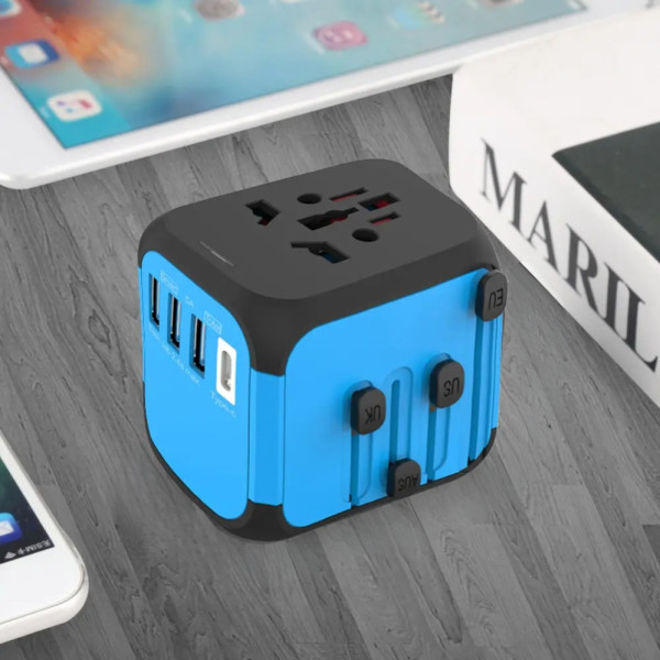 Универсальный сетевой  USB адаптер для путешествий и дома Adapter Travel ORIGINAL Переходник для розеток Синий