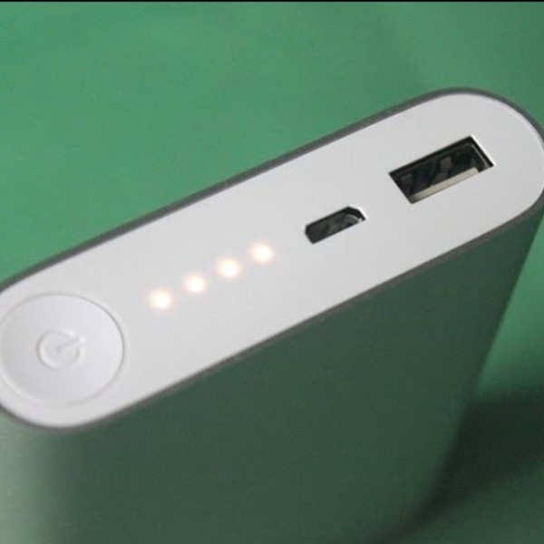 Портативный внешний аккумулятор Power bank зарядное устройство Повербанк тайп си и юсб 10000 mAh - 10400 mAh