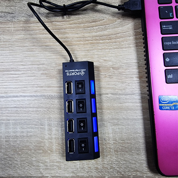 USB хаб 2.0 концентратор адаптер разветвитель на 4 порта с переключателями на каждый порт черный питание USB
