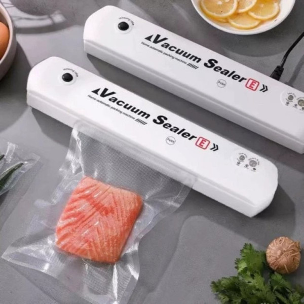 Автоматический вакууматор Vacuum Sealer вакуумный упаковщик бытовой аппарат для упаковки продуктов