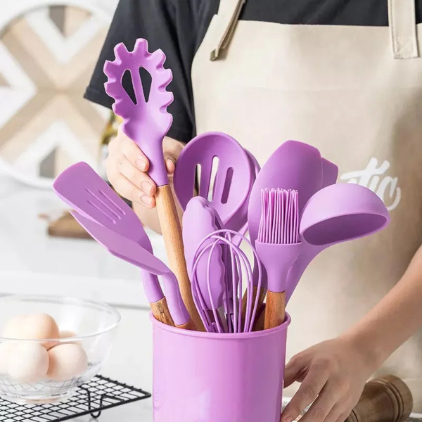 Кухонне приладдя Kitchen & dining фіолетовий набір силіконовий кухонне начиння 12 шт дерево силікон Кухонне приладдя Kitchen & dining фіолетовий набір силіконовий кухонне начиння 12 шт дерево силікон