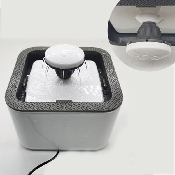 Поилка для животных Pet Water FOUNTAIN Автоматическая поилка - фонтан